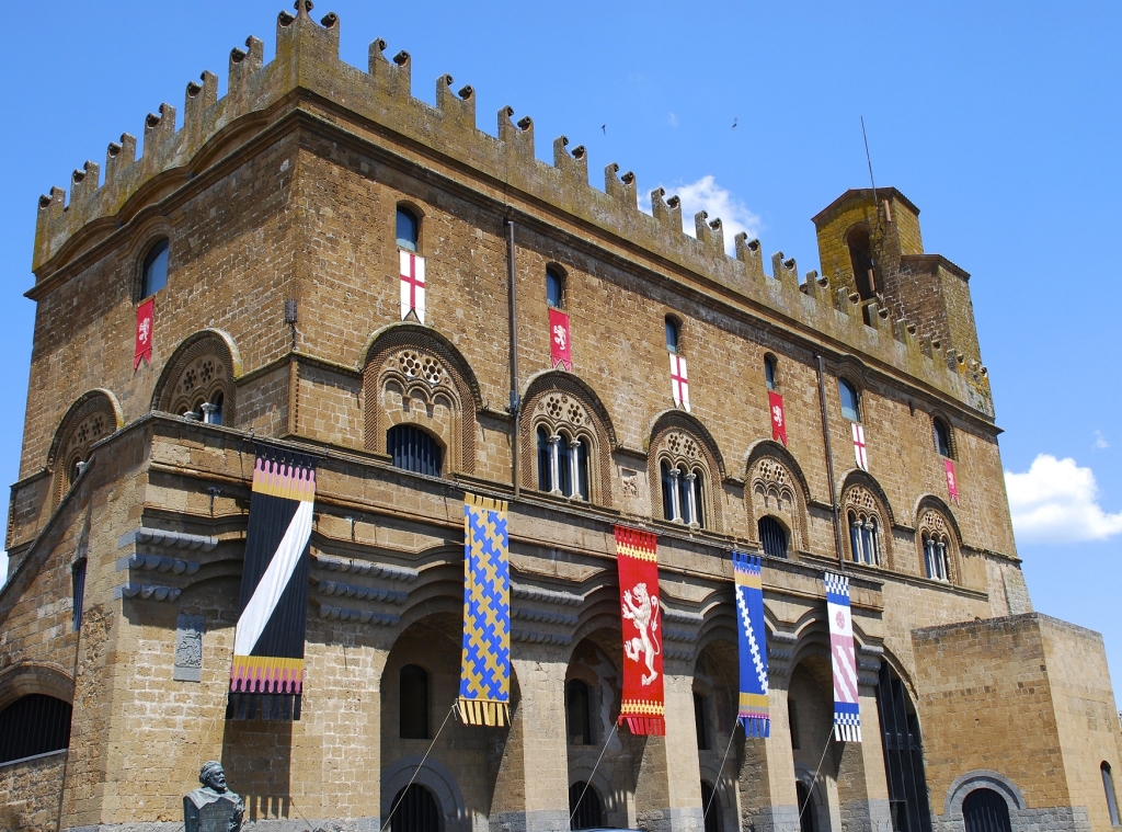 Orvieto, Palazzo del Popolo